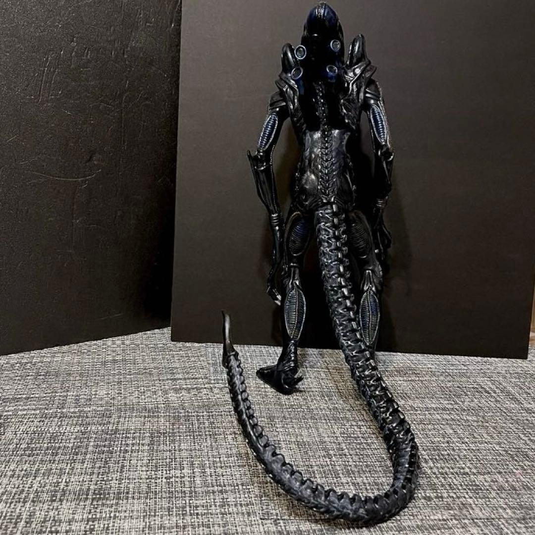 ツクダホビー　エイリアン2 エイリアンウォーリアリペイント完成品　絶版フィギュア