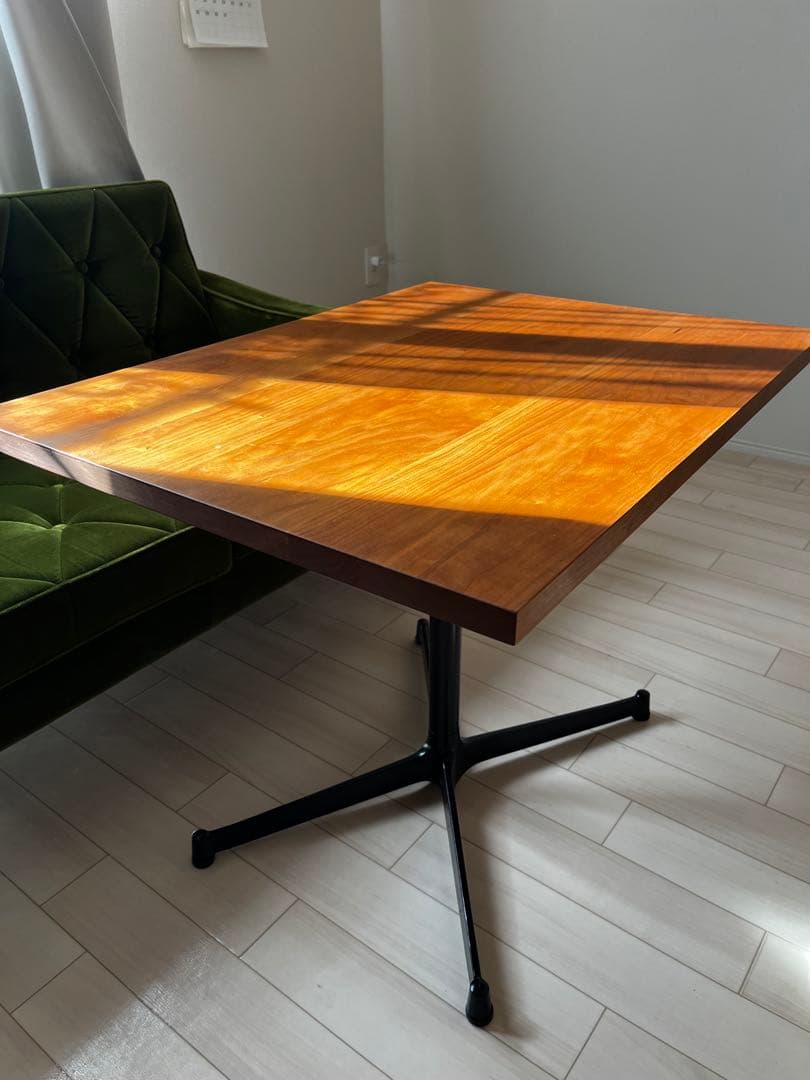 【極美品】GREENICH カフェテーブル 無垢材｜北欧・インダストリアル