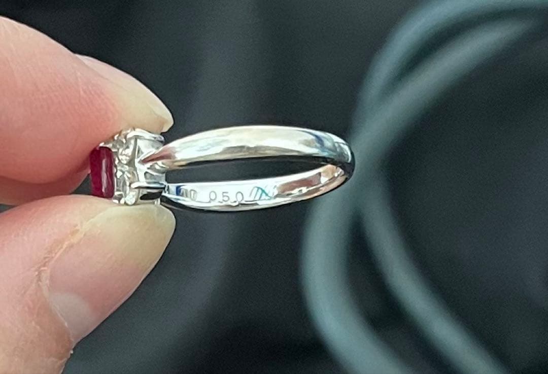 Pt900 ルビー0.50ct ダイヤモンド リング 指輪 プラチナ
