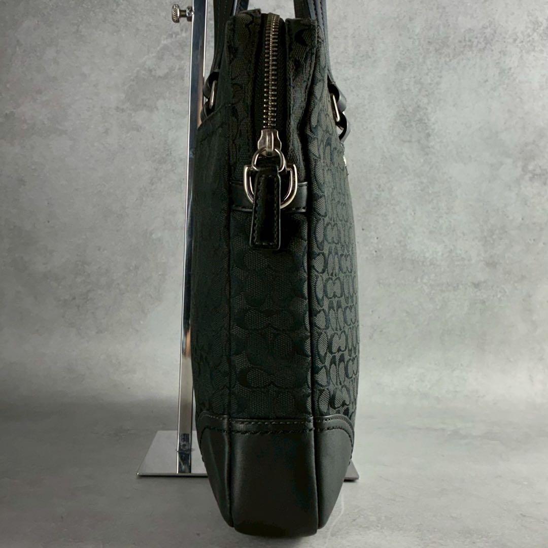 ✨美品✨コーチ　ビジネスバッグ　ブリーフケース　シグネチャー　ブラック