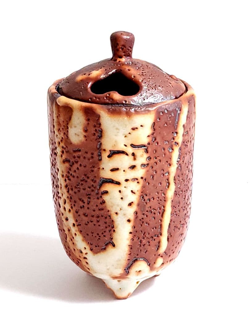 小林武春　赤志野 香炉　共箱/陶歴