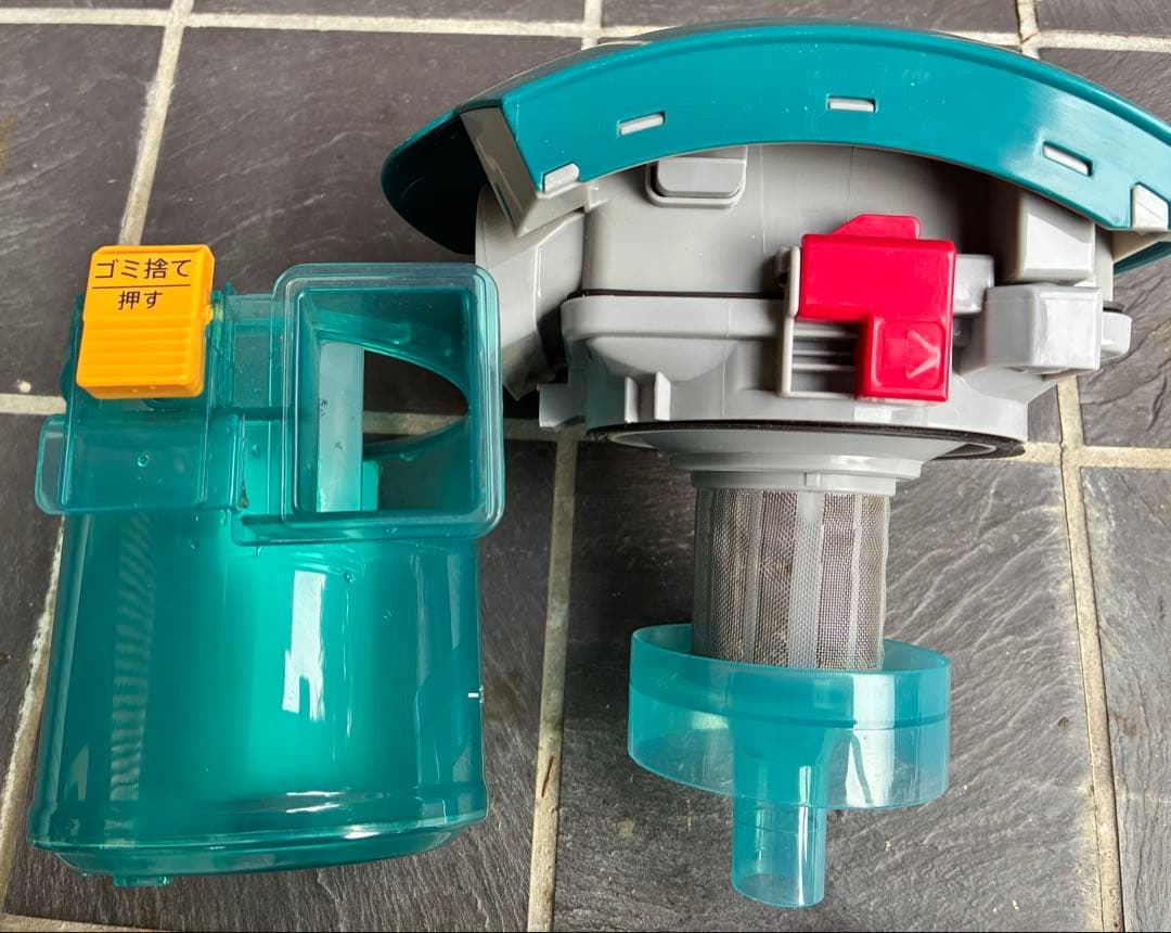 Makita 充電式サイクロンクリ ナ旧モデル希少レア美品 掃除機 バッテリ 無