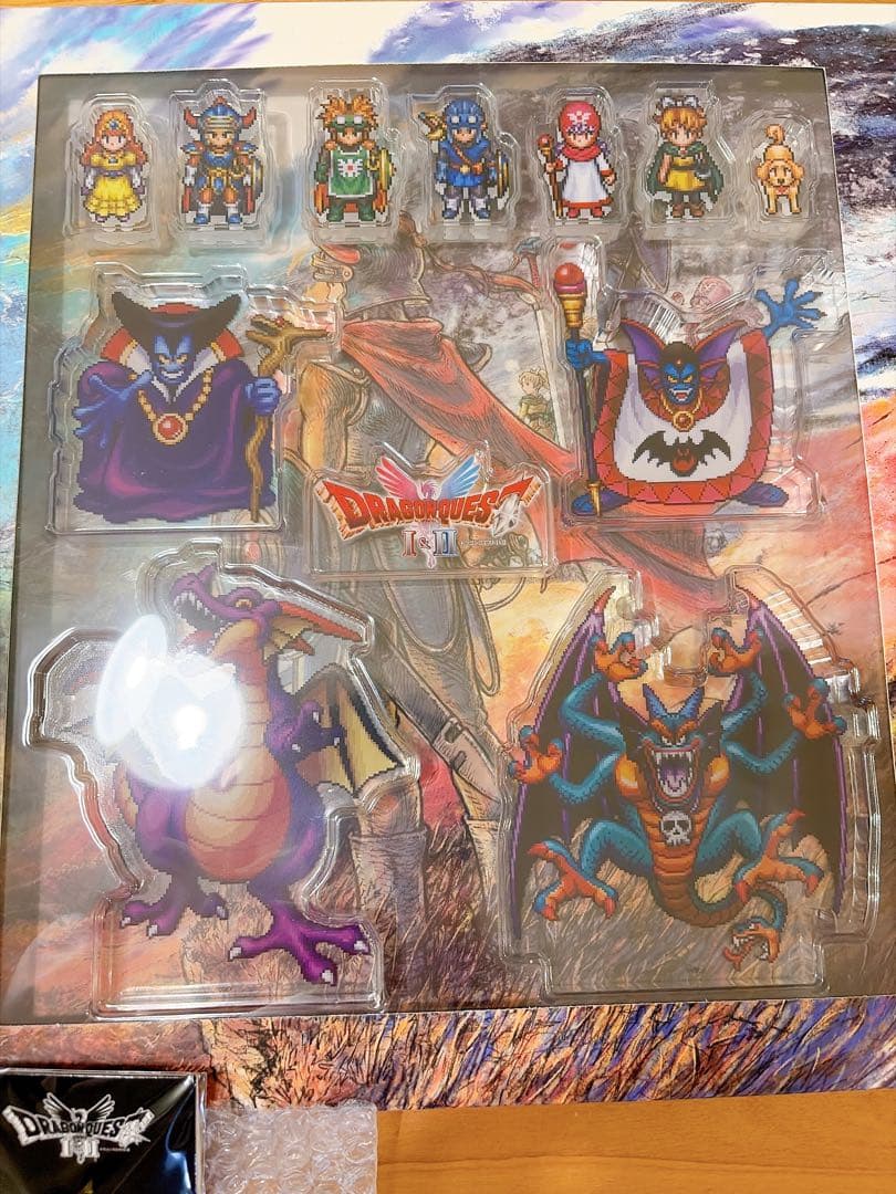 ドラゴンクエストⅠ Ⅱ Ⅲ アクリルブロック&ロトの剣&盾 ピンズ 未