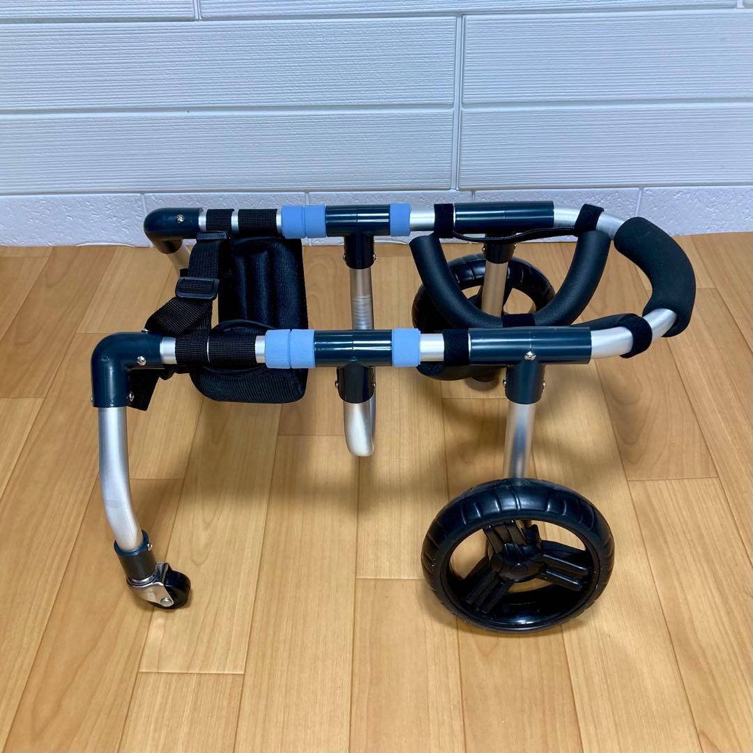 ゆき様専用ページ□小型犬用4輪 犬の車椅子 犬の歩行