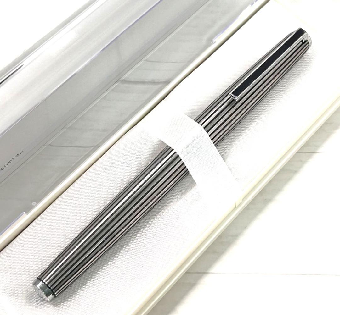 パイロット 万年筆 カスタムK ストライプ 18KWG F ビンテージ U125 パイロットが新たな航海を始めた日「カスタム ストライプ」 | 筆記具