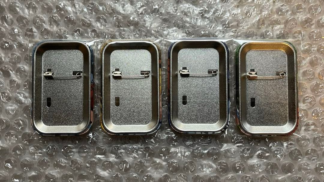 黒子のバスケ 黒バス まるかく 缶バッジ 4点セット - メルカリ