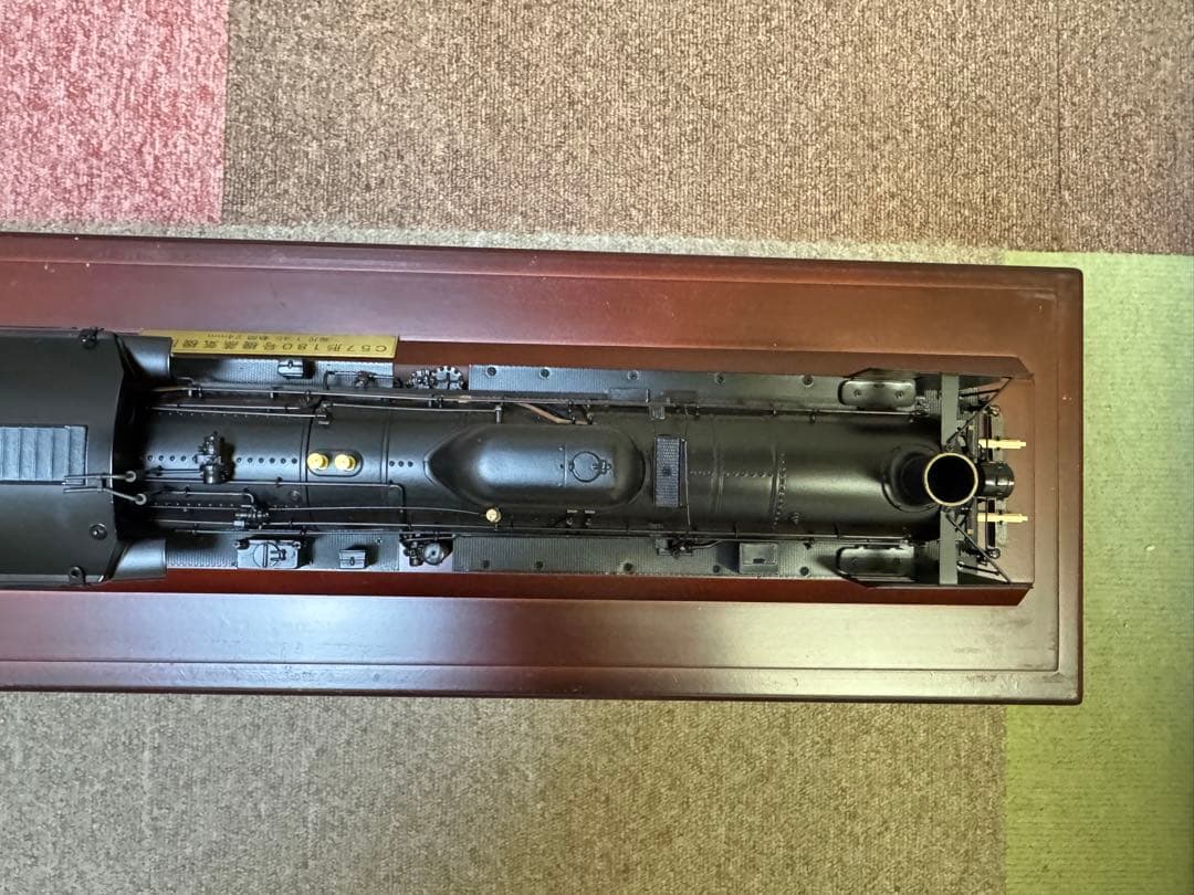 C57形180号機蒸気機関車 1/45 展示ケース付