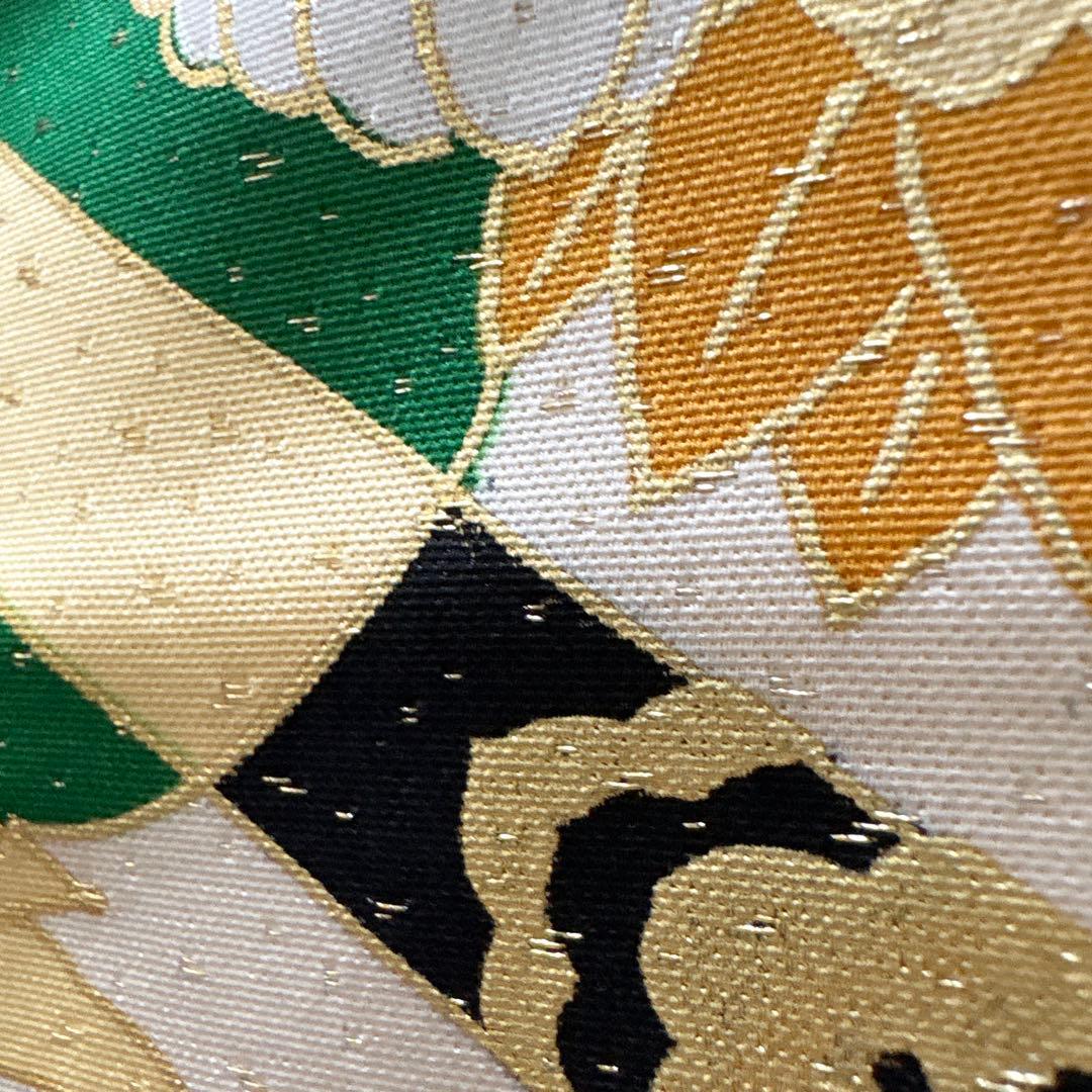 う3)雅宴向鶴✨豪華絢爛な光を放つ金彩や格子模様のアンティーク振袖