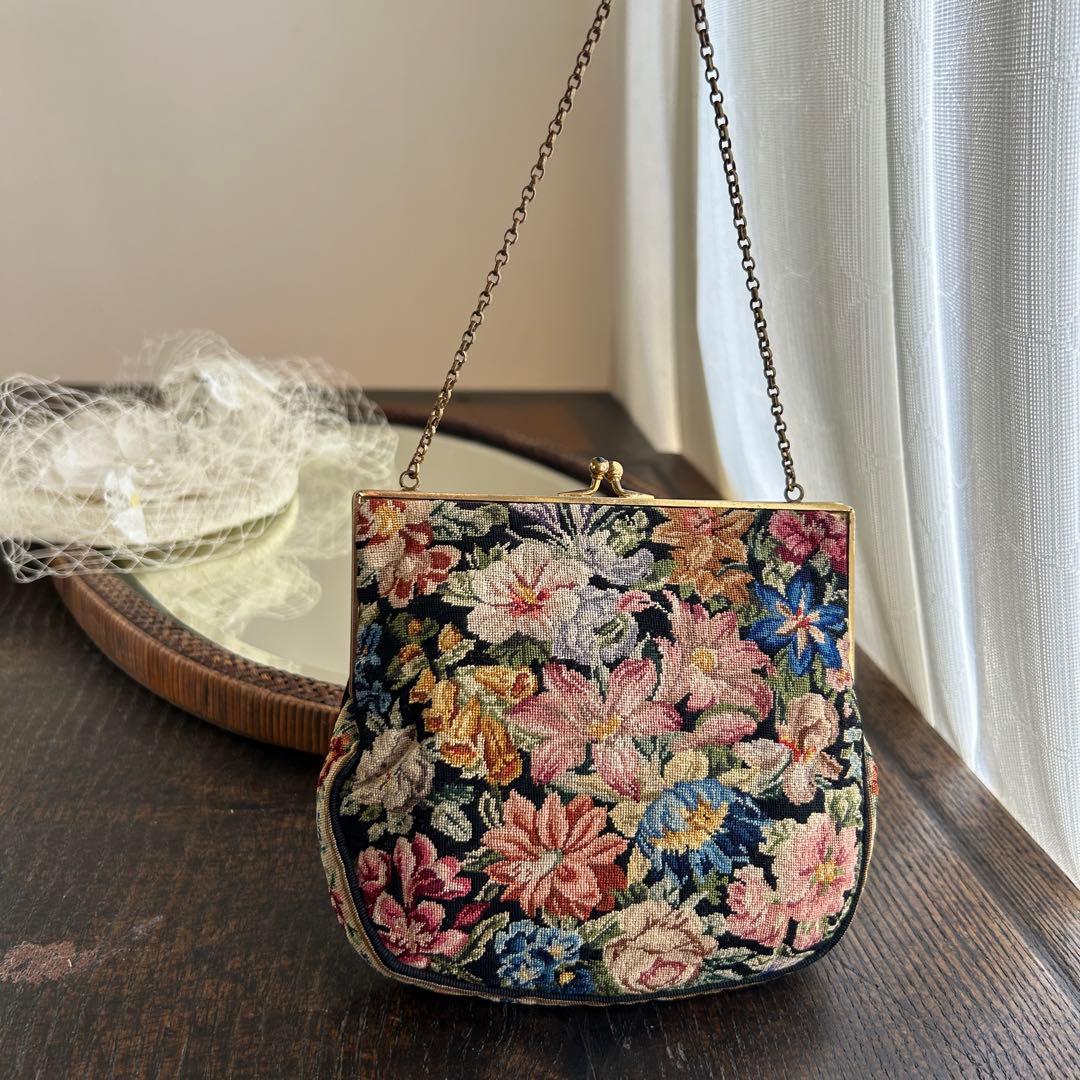 欧州アンティーク　繊細ゴブランの小さなバッグ