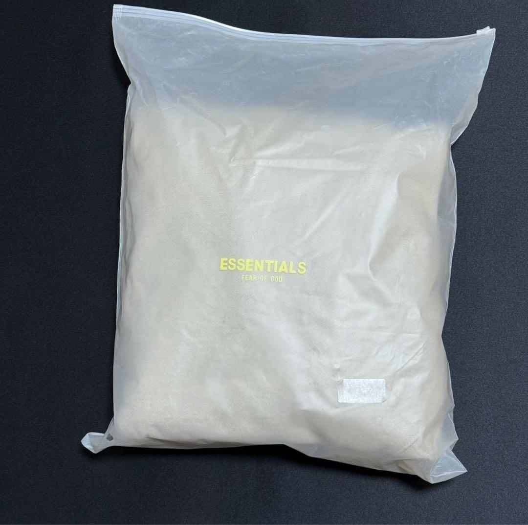 【新品】Mサイズ エッセンシャルズ パーカー Essentials FOG