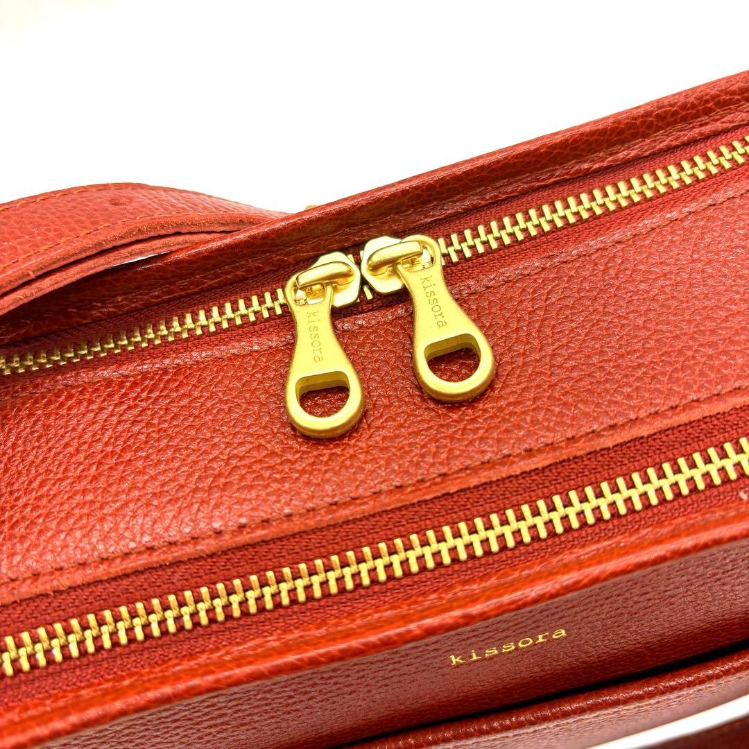 未使用 キソラ ショルダーバッグ本革クオドロ kissora 牛革 日本製レザー