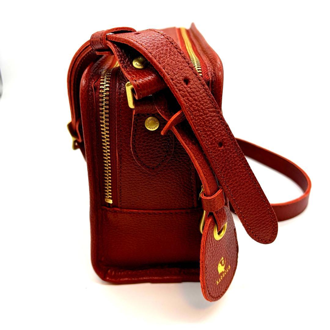 未使用 キソラ ショルダーバッグ本革クオドロ kissora 牛革 日本製レザー