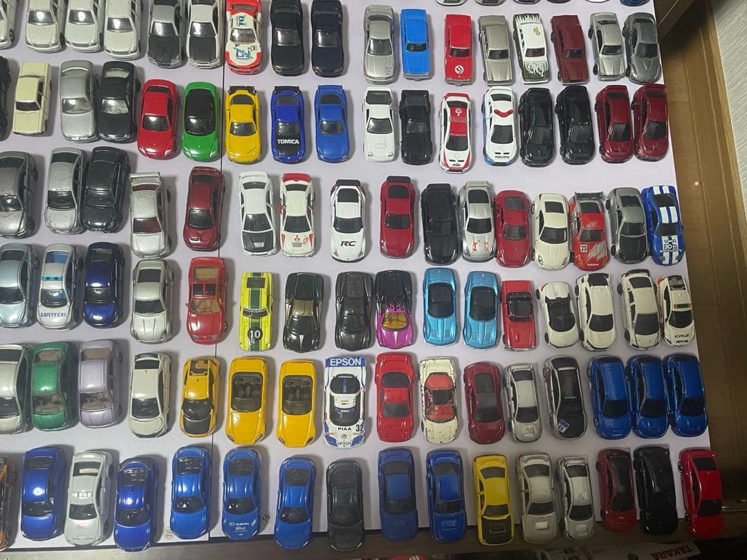 値下げ　大量引退品　トミカ廃盤品まとめ売り＋ホットウィール　総数700台以上