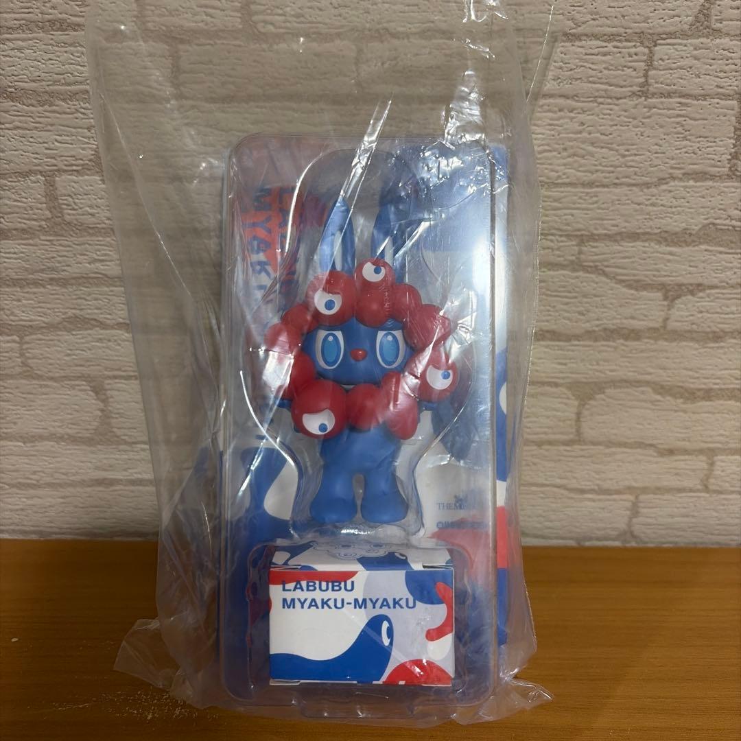 ラブブ ミャクミャク フィギュア ストラップつき 大阪万博限定2025