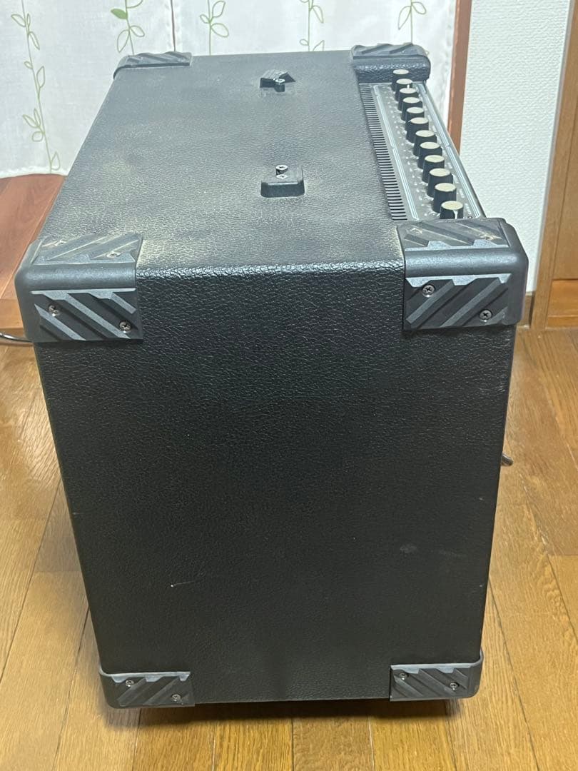 KAWAI キーボードアンプ　キャスター付　通電確認済