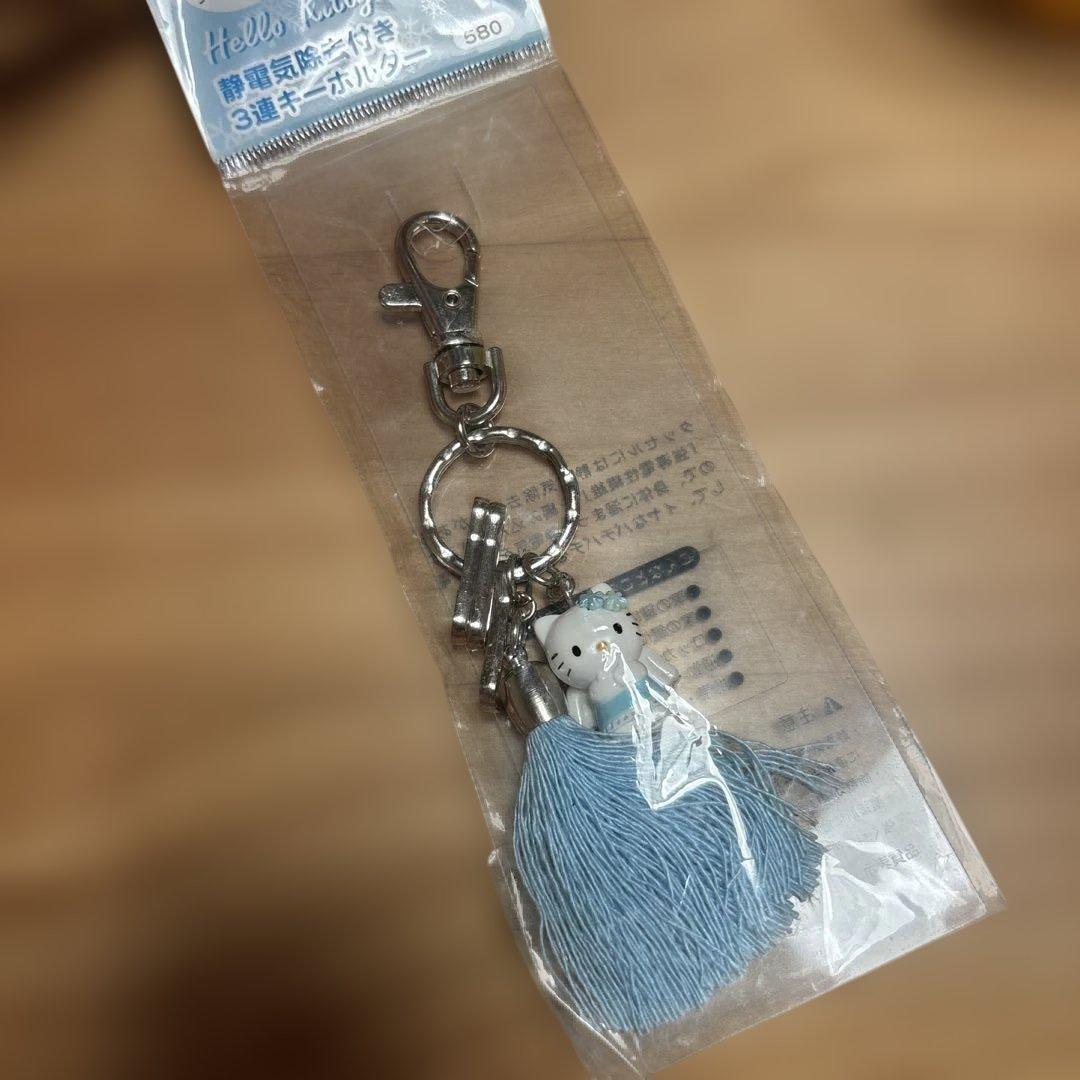 2003年　未開封　ハローキティ タッセル付き天使キティ　ストラップ