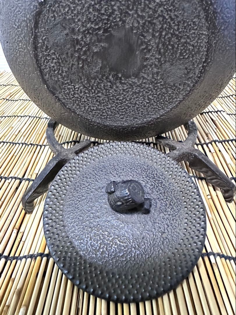 未使用品、供箱、栞付 南部名人雅泉造 20型アラレ 南部鉄瓶 南部鉄器