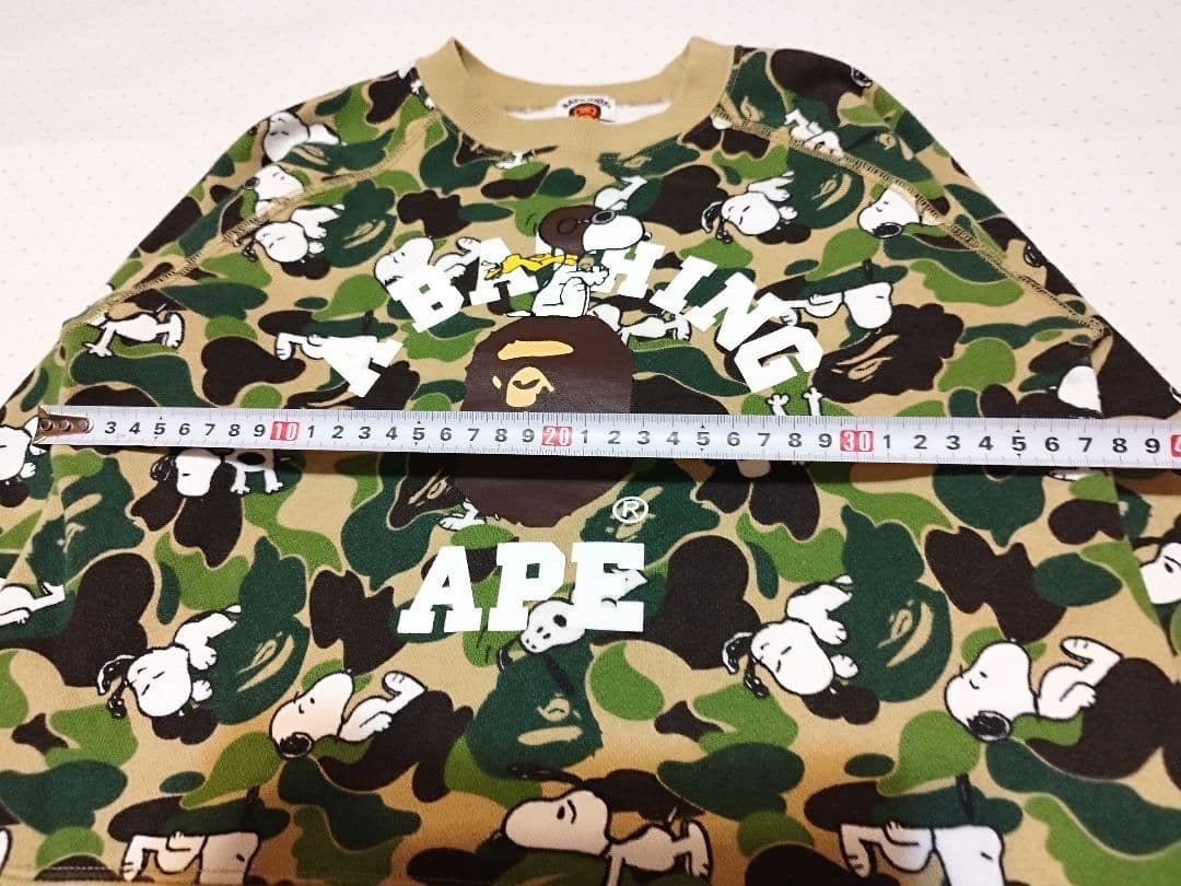 アベイシングエイプ　スヌーピー　迷彩柄　トレーナー　110 ABC CAMO