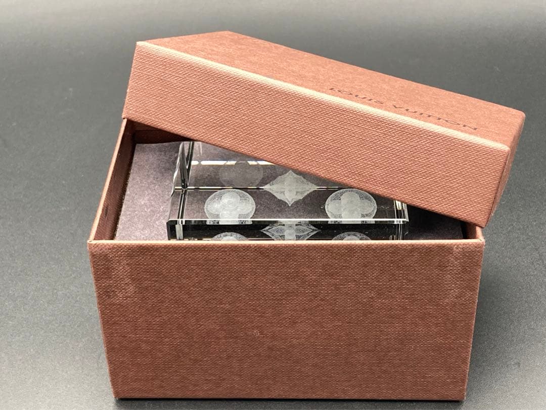 ルイ・ヴィトン LOUIS VUITTON ペーパーウエイト　クリスタルガラス