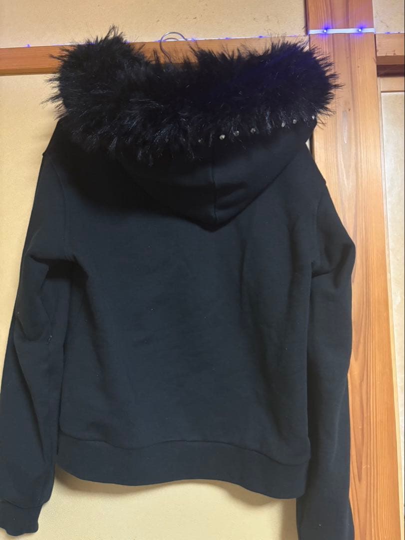 りりさん専用SECRETパーカー Sサイズ 。ヤングパトラ着用 希少商品