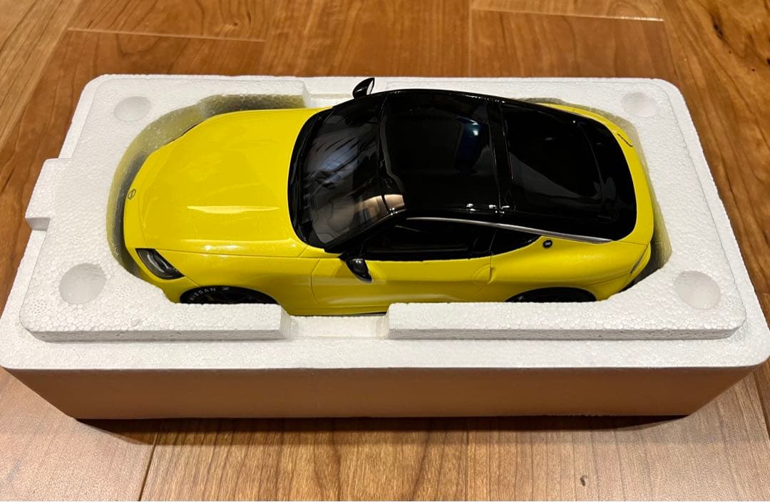 世界999台限定!】GT-Spirit 1/18 フェアレディZプロト