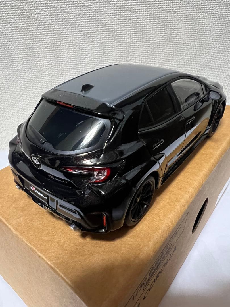 【非売品】 トヨタ GRカローラ1/30ミニカー