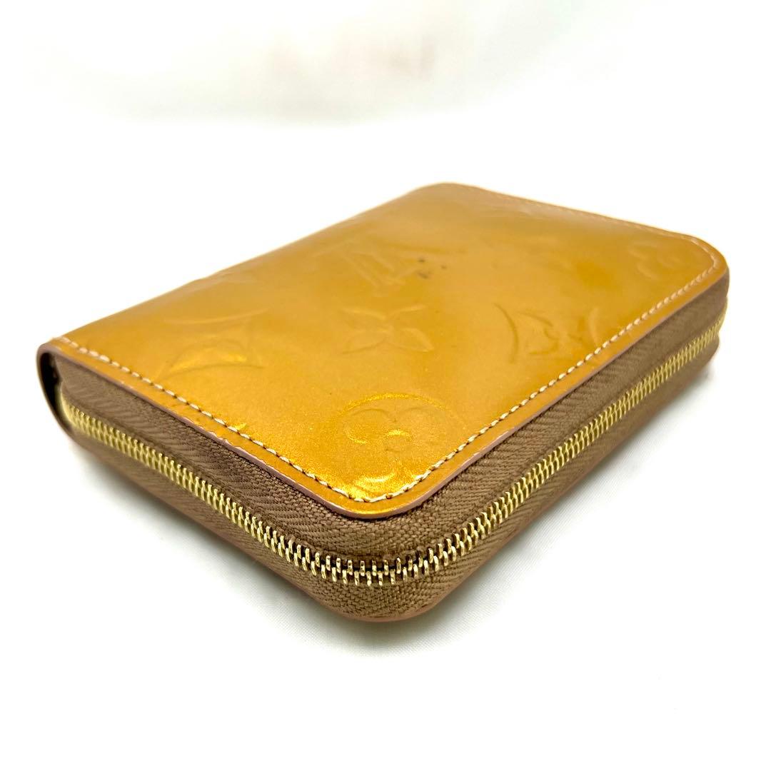 ルイヴィトン ヴェルニ ジッピーパース ゴールド M91762