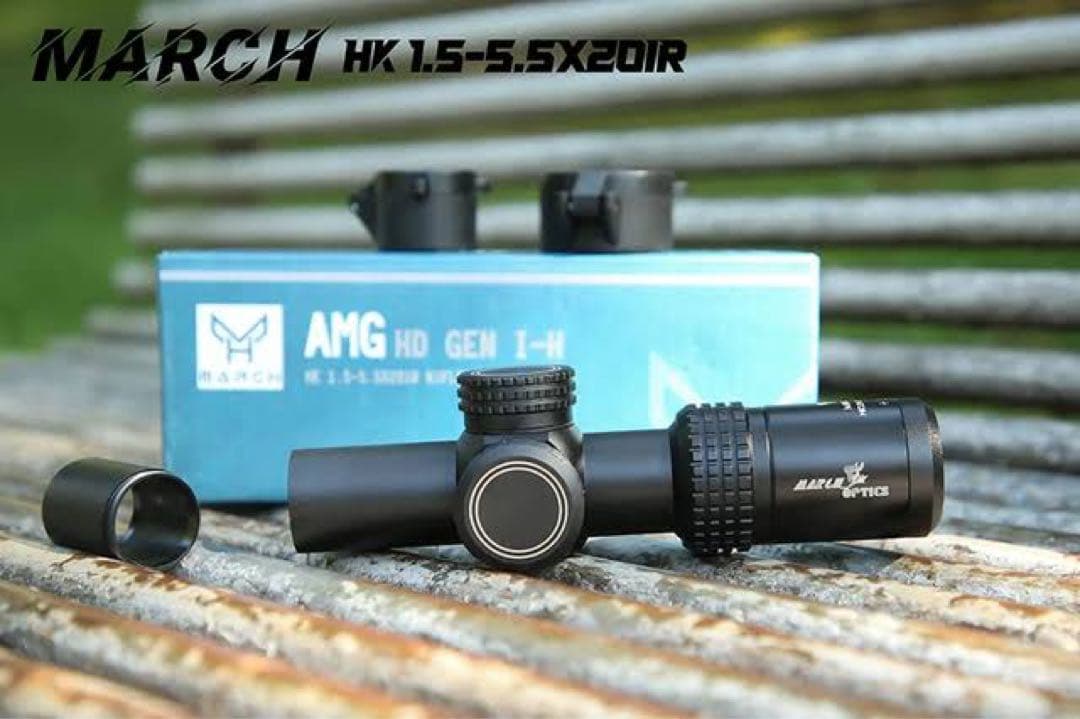 March Optics 1.5-5.5x20ショートスコープ