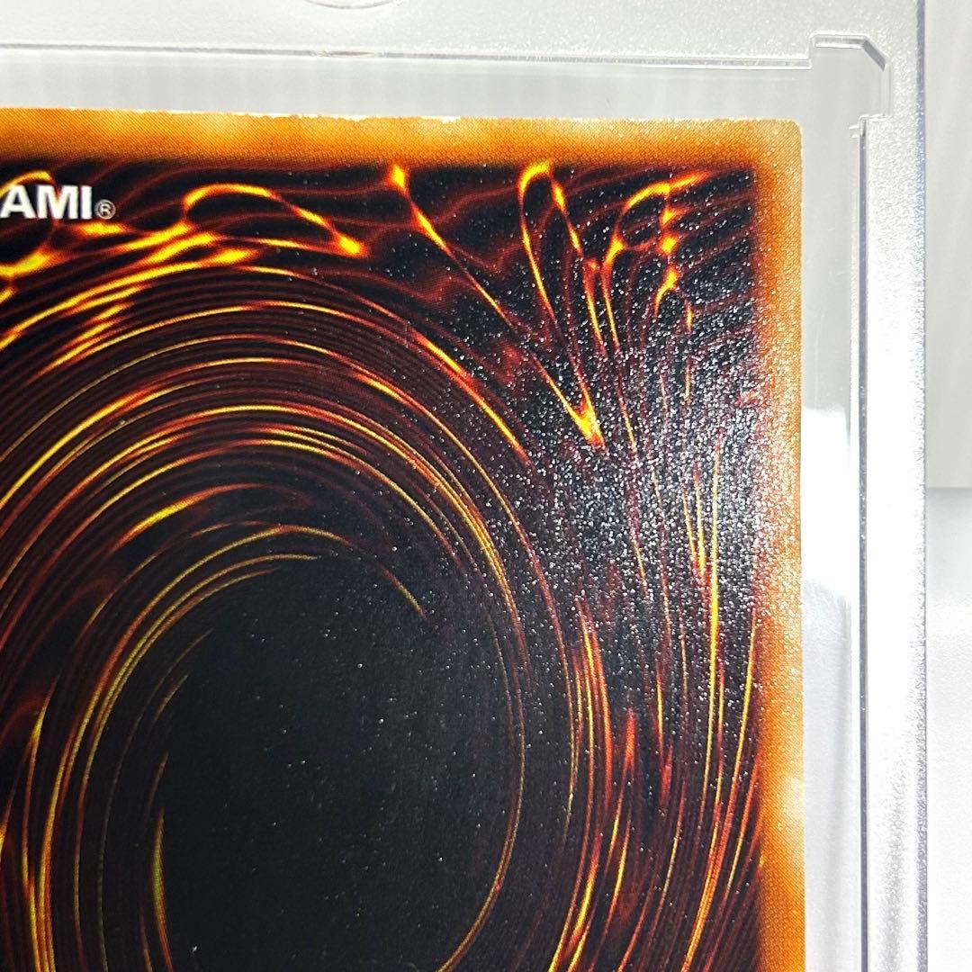 ち*せ様 ⭐︎表面なかなか綺麗です⭐︎大人気！青眼の白龍初期スターターウルトラ♪