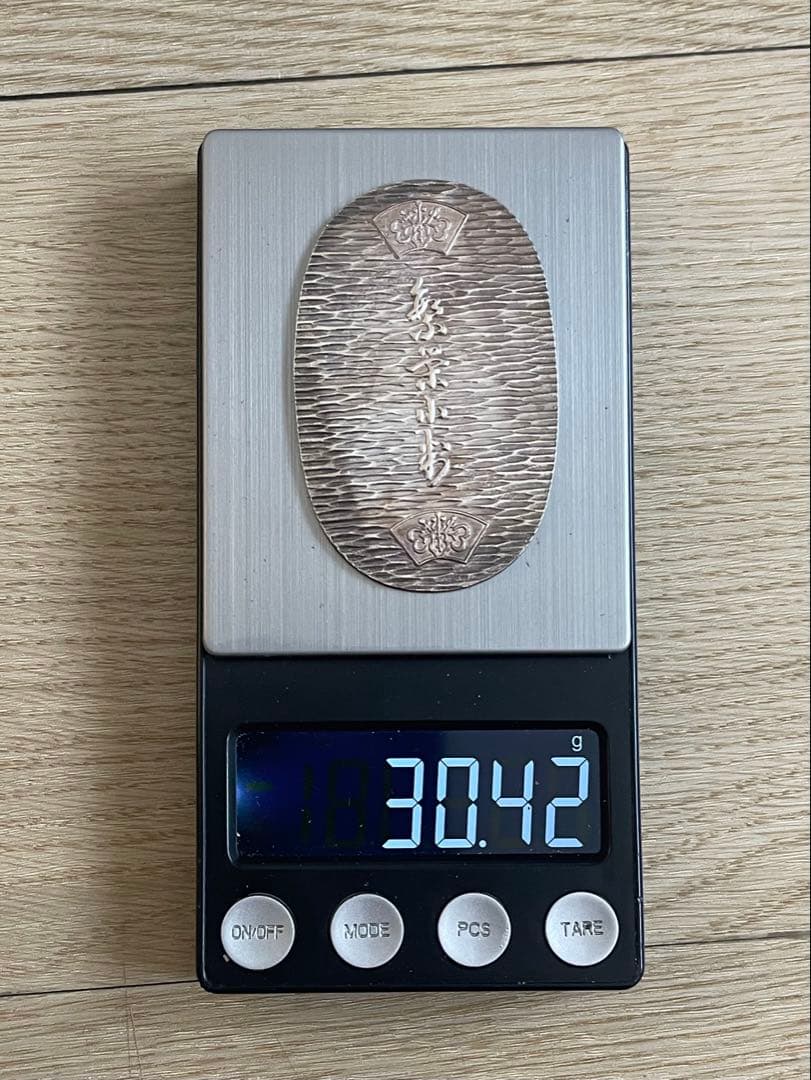 純銀　小判　徳力 刻印有り　木箱有り 30.4g