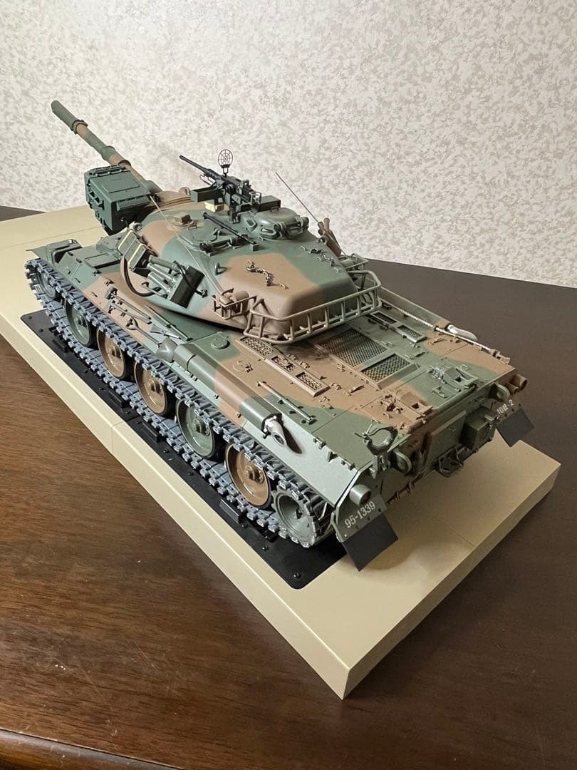 アシェット 陸上自衛隊 74式戦車をつくる