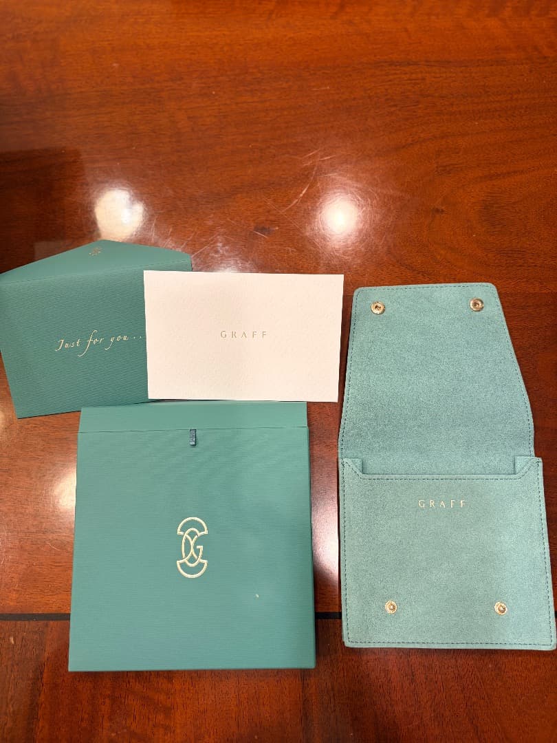 Graff 空箱のみ（ネックレス） リニューアル後 新作 - メルカリ