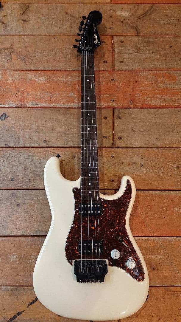 Brian Live Road エレキギター サンバースト バッカスBrian by Bacchus