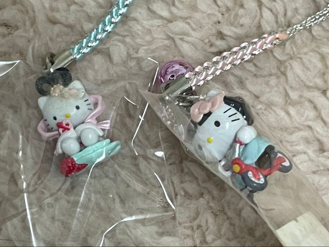 ハローキティ 根付け　四国の可愛いご当地キティ4個セット