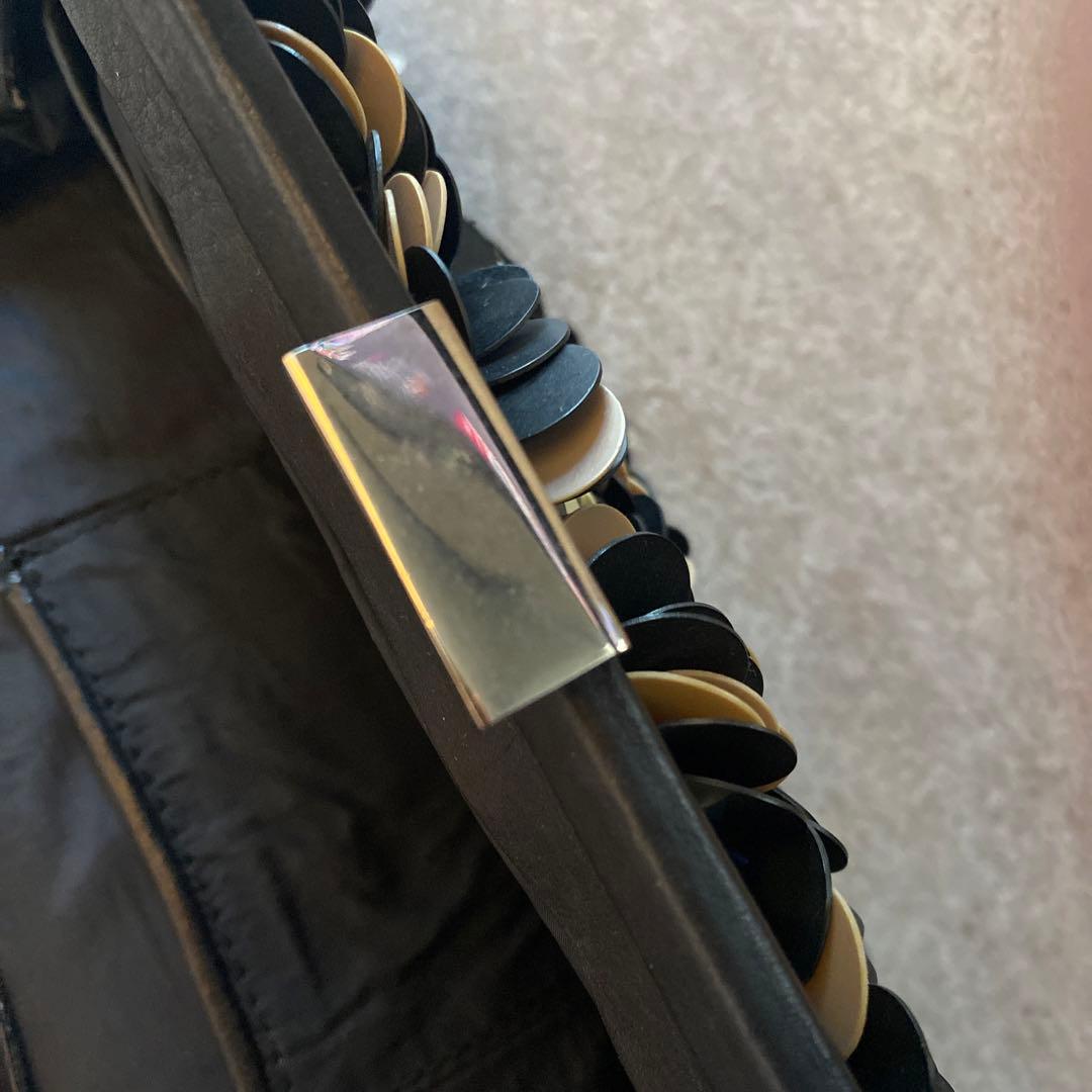 Marniマルニワンハンドルバックビジュークラッチ