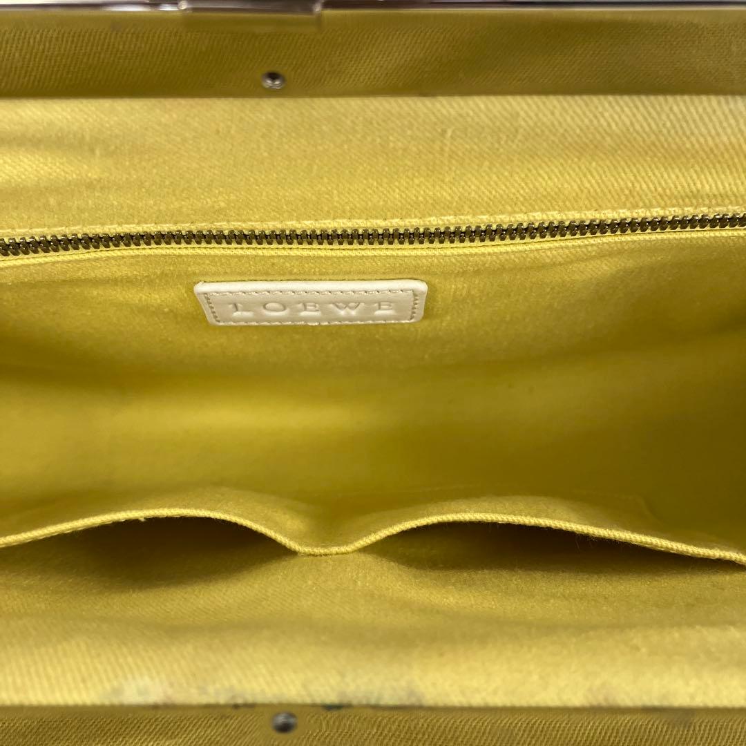 LOEWE　 ロエベ　ハンドバッグ　バタフライがま口　スタッズ　946