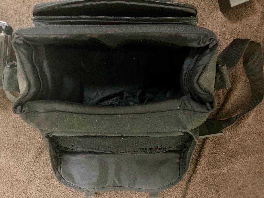 SONY ソニー MiniDV Handycamハンディカム DCR-TRV50