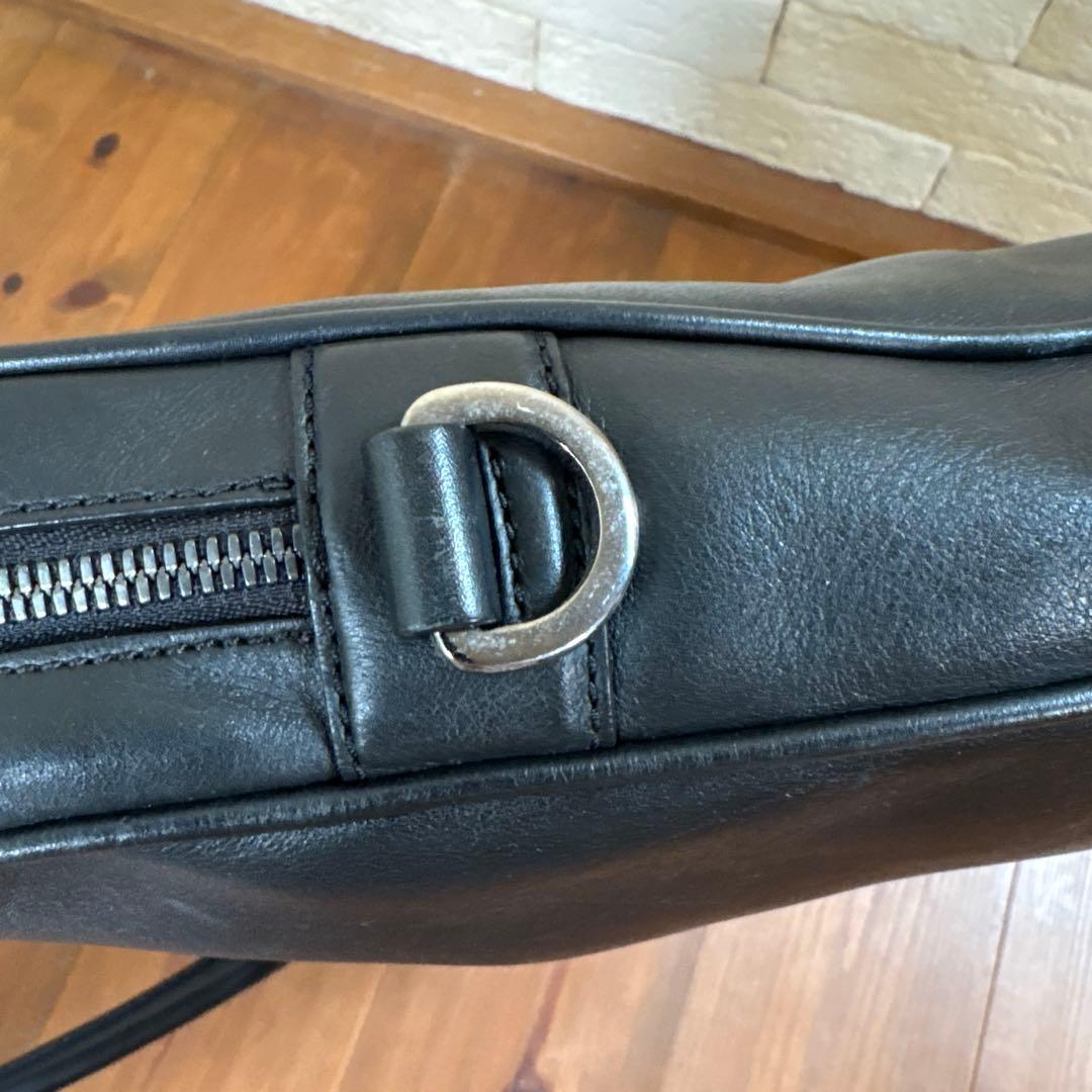 TOD'S トッズ ビジネスバッグ 本革