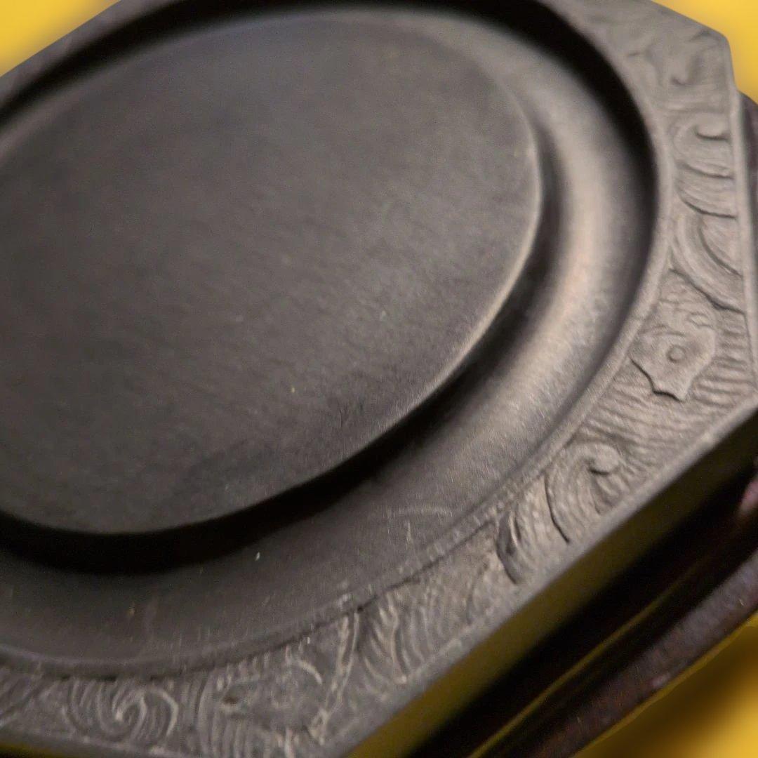 中国美術【八角形硯】馬＆魚 骨董 鑑賞 - メルカリ