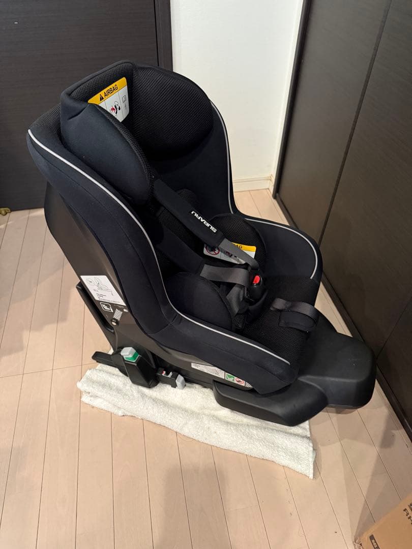 SUBARU ISOFIX チャイルドシート ブラック