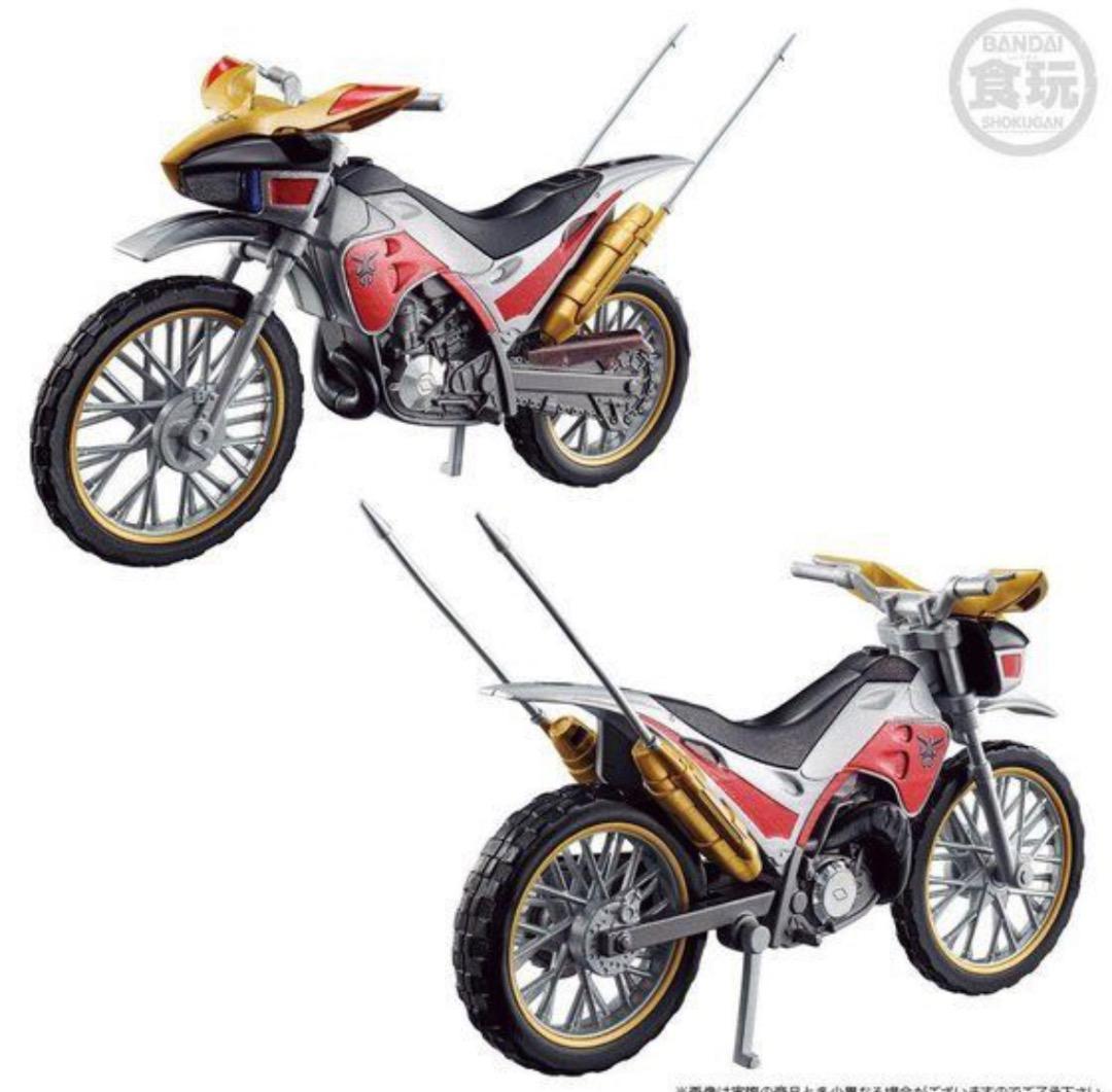 装動クロニクル仮面ライダークウガ　トライチェイサー2000&装甲機ゴウラムセット