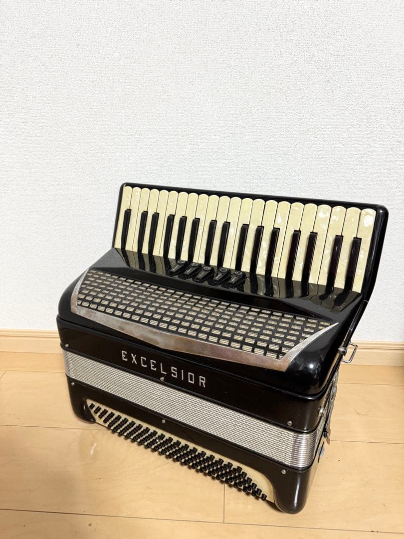 □ Guerrini King アコーディオン グリーニ 41鍵 120ベース Guerrini