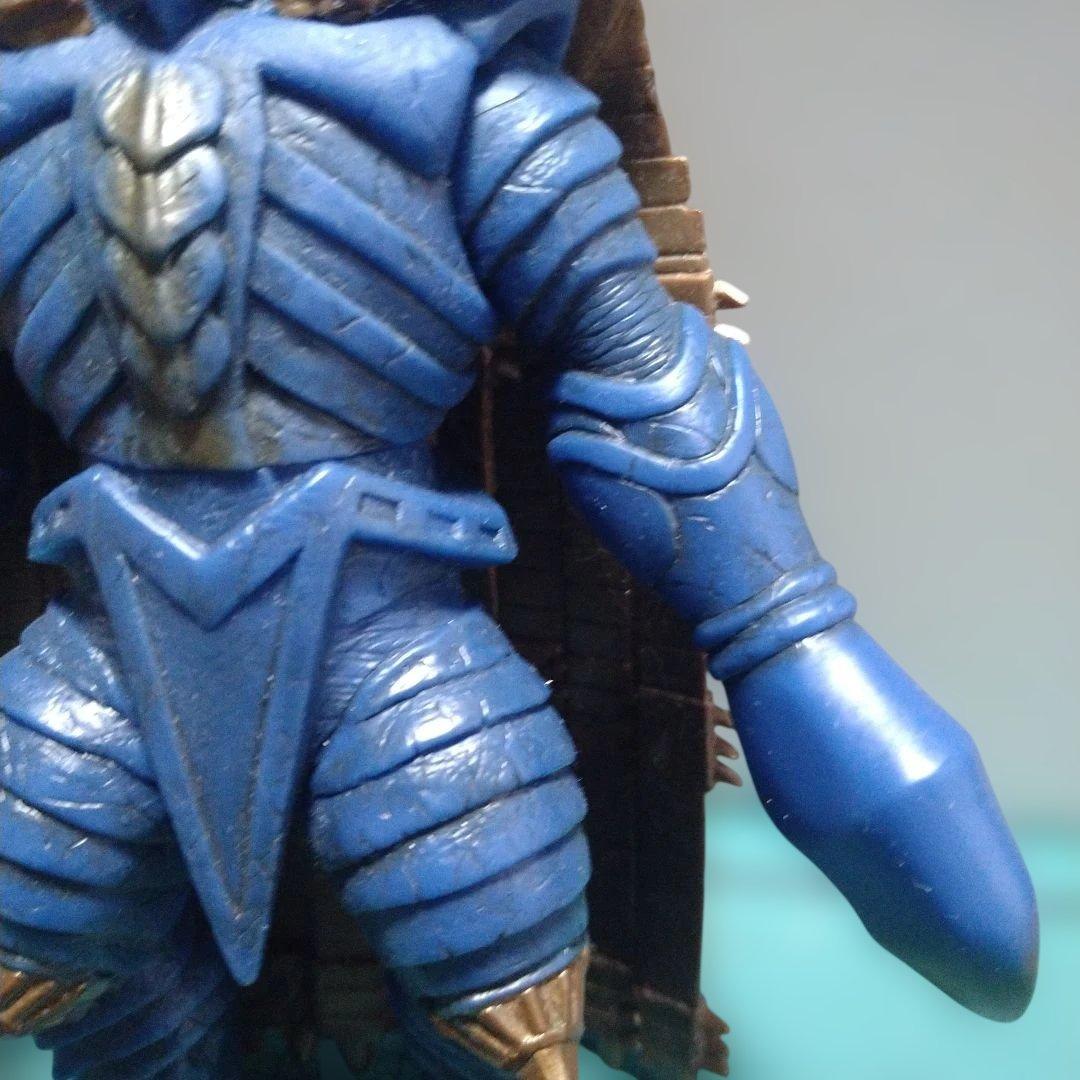 廃盤】劇場版ウルトラマン メビウス テンペラ星人ソフビ