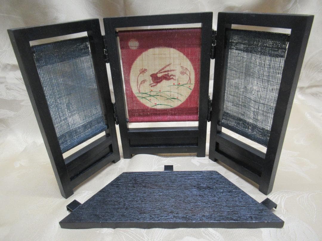 hh　有田焼お雛様珍味2個セット伯山窯２組包装&木製屛風兎絵衝立4個