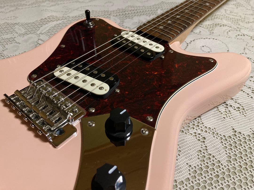 ギター Squier by Fender Super-Sonic Shell Pink