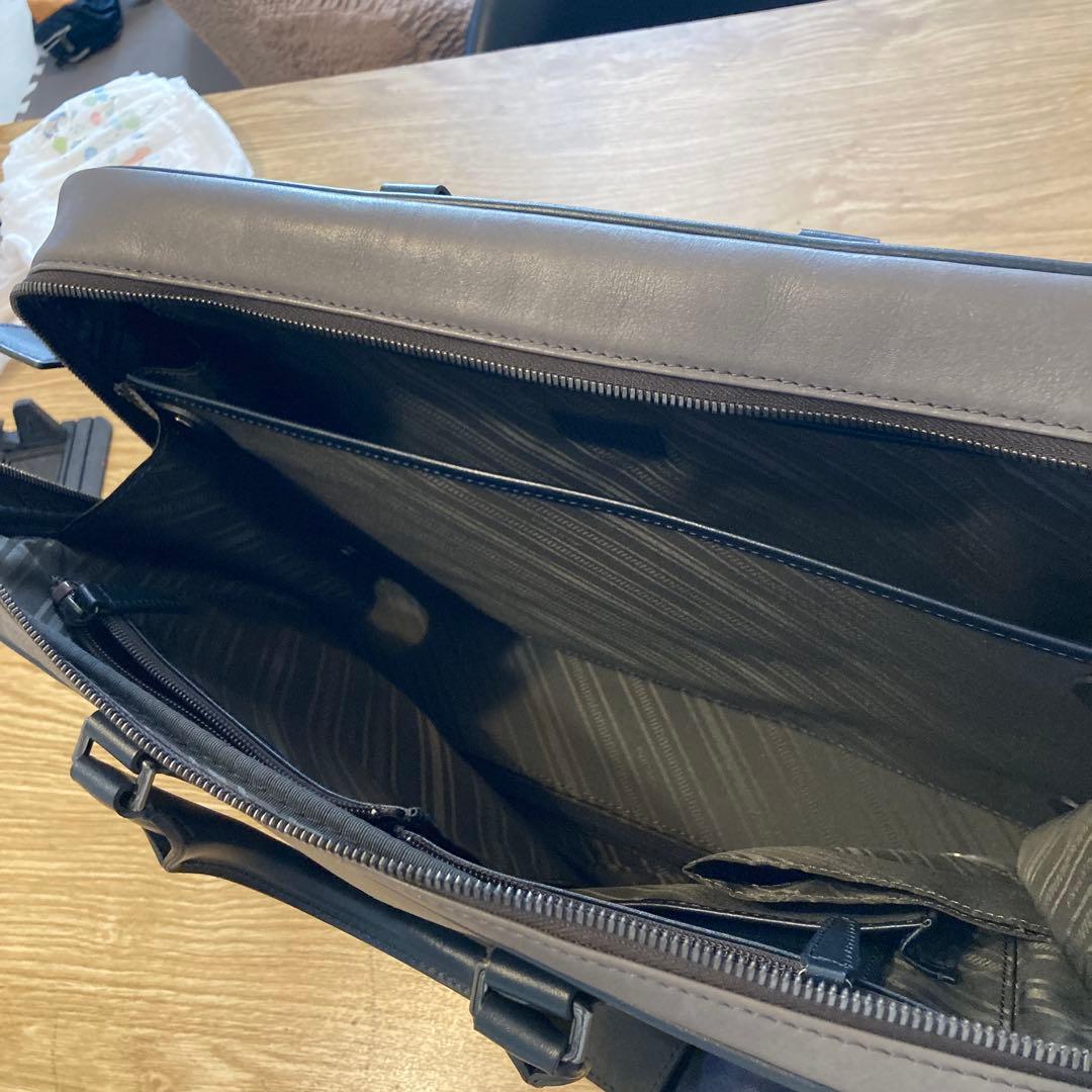 FUJITAKA グレー ビジネスバッグ A4対応　日本製 ほぼ未使用　3日使用