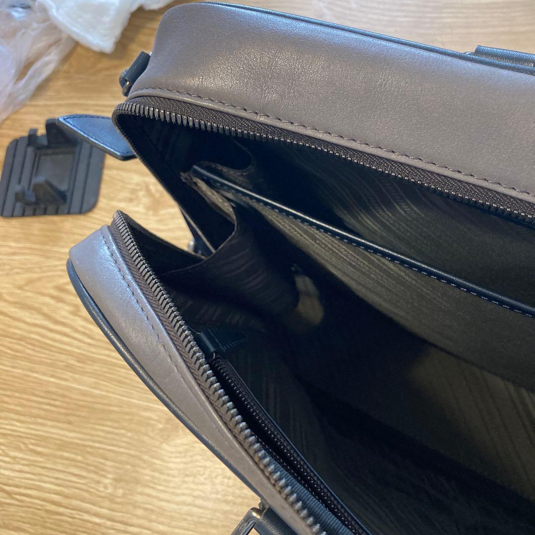 FUJITAKA グレー ビジネスバッグ A4対応　日本製 ほぼ未使用　3日使用