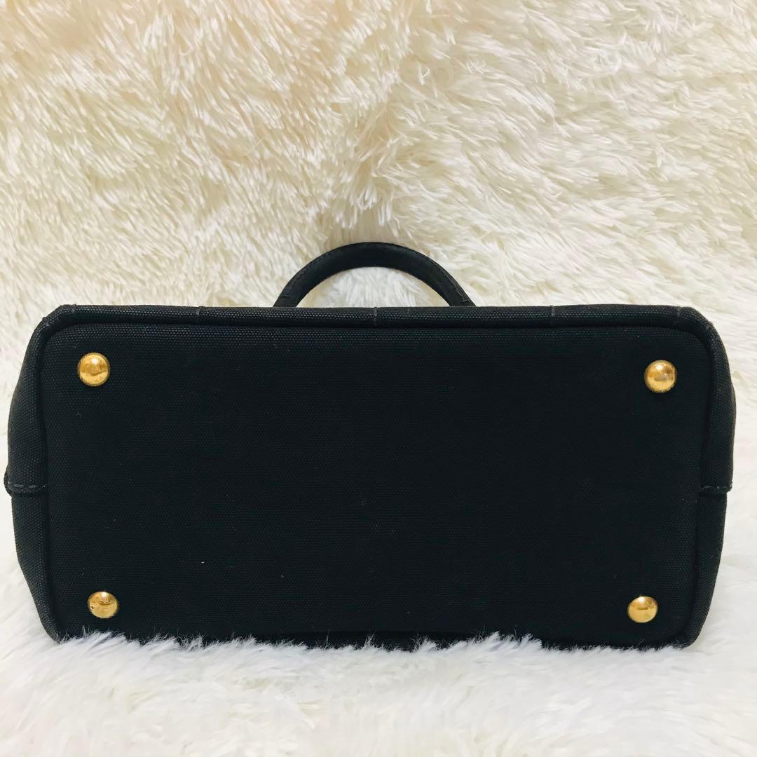 【極美品】プラダ カナパ ストライプ Sサイズ 三角ロゴ 黒 ゴールド金具