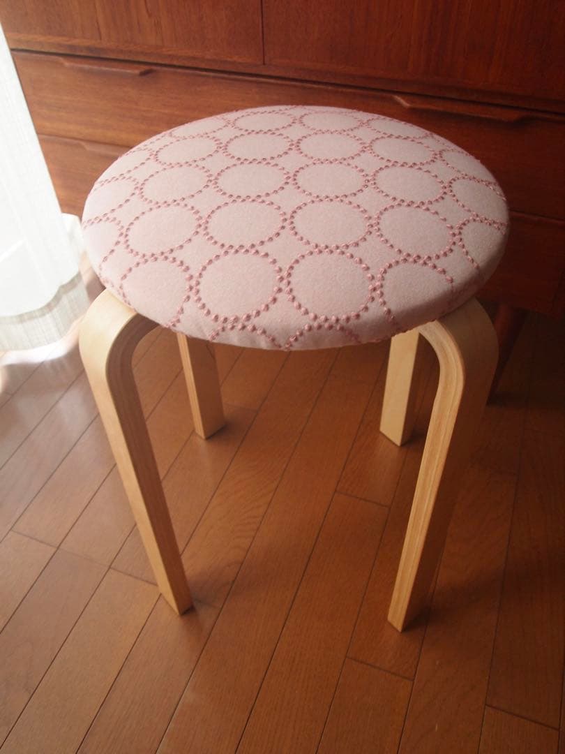 piroroさん専用 ミナペルホネン ハンドメイド ラウンドスツール 生地 椅子