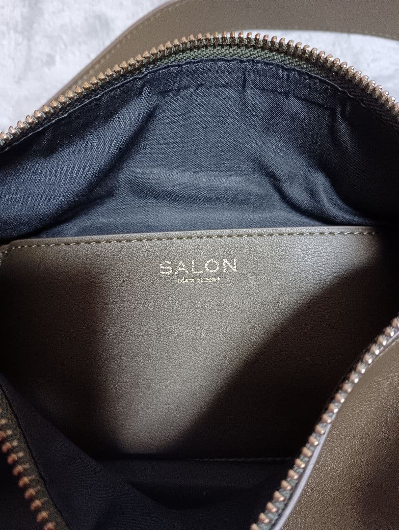 SALON アダムエロペ　 ショルダーバッグ